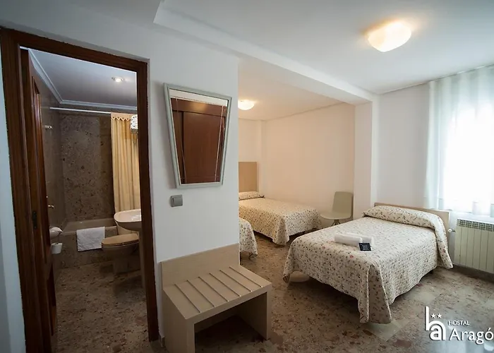 阿拉贡酒店 招待所 2*